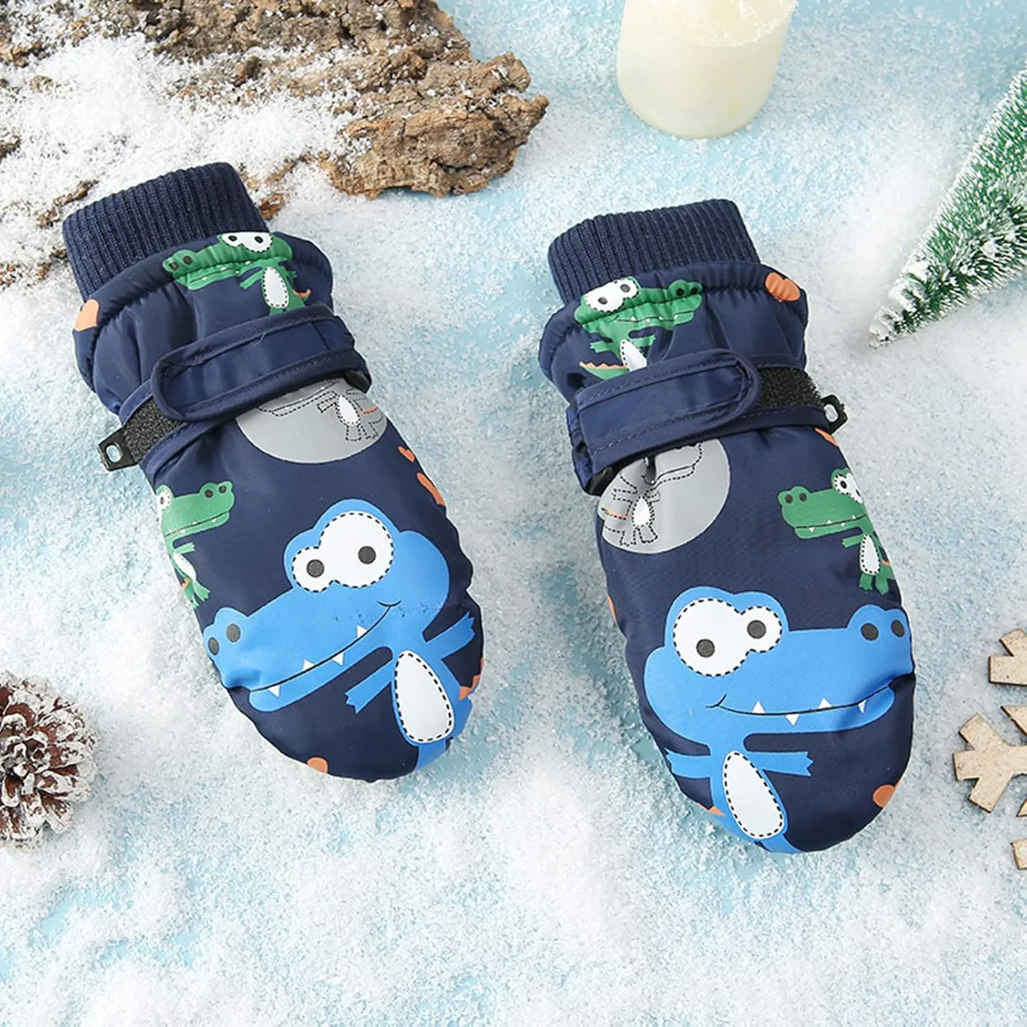 Infant and Baby Mittens Waterproof Insulated Snow Gloves Warm Fleece Ski Snowboarding Gloves for Baby Girls Boys