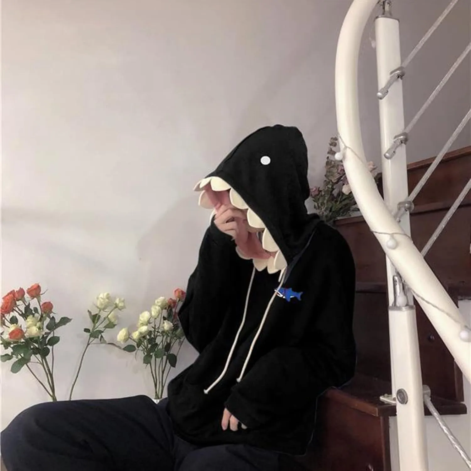 Mmoneyake Shark Hoodie Women Men Cute Cartoon Animal Pullover Sweatshirts Causal Long Sleeve Hooded Sweatshirts with Pockets