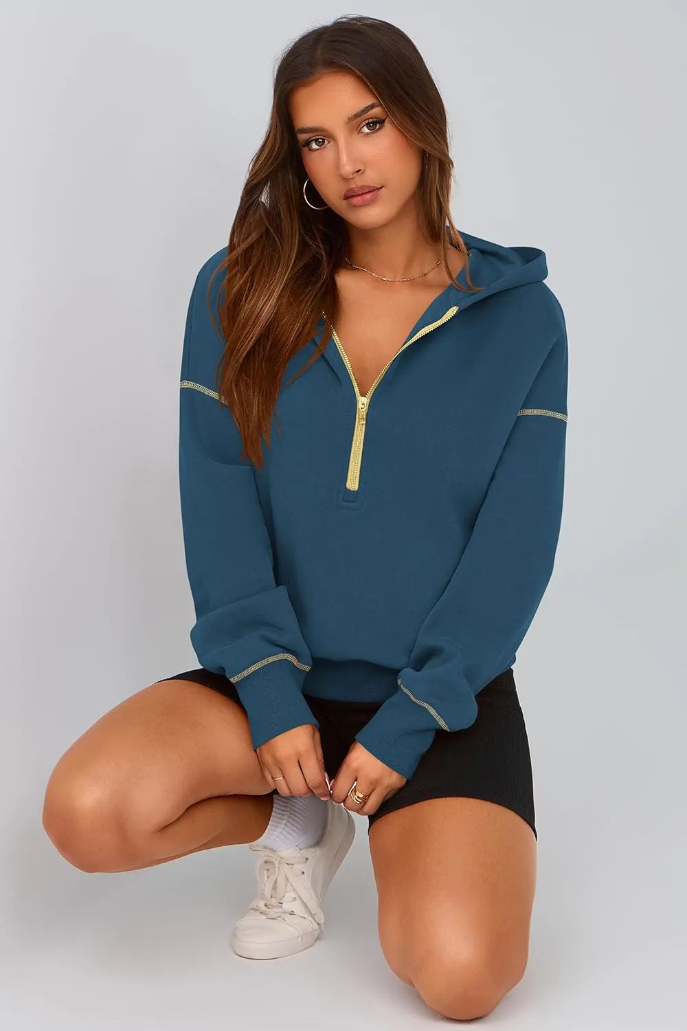 PRETTYGARDEN Women's Hooded Sweatshirts Long Sleeve Half Zip Cropped Hoodie Pullover Winter Fashion Clothes