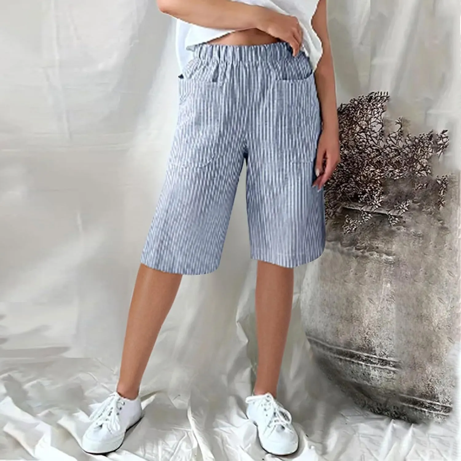 Striped Knee Length Shorts for Women Elastic High Waisted Beach Casual Sports Wide Leg Summer 2025 Shorts with Pockets