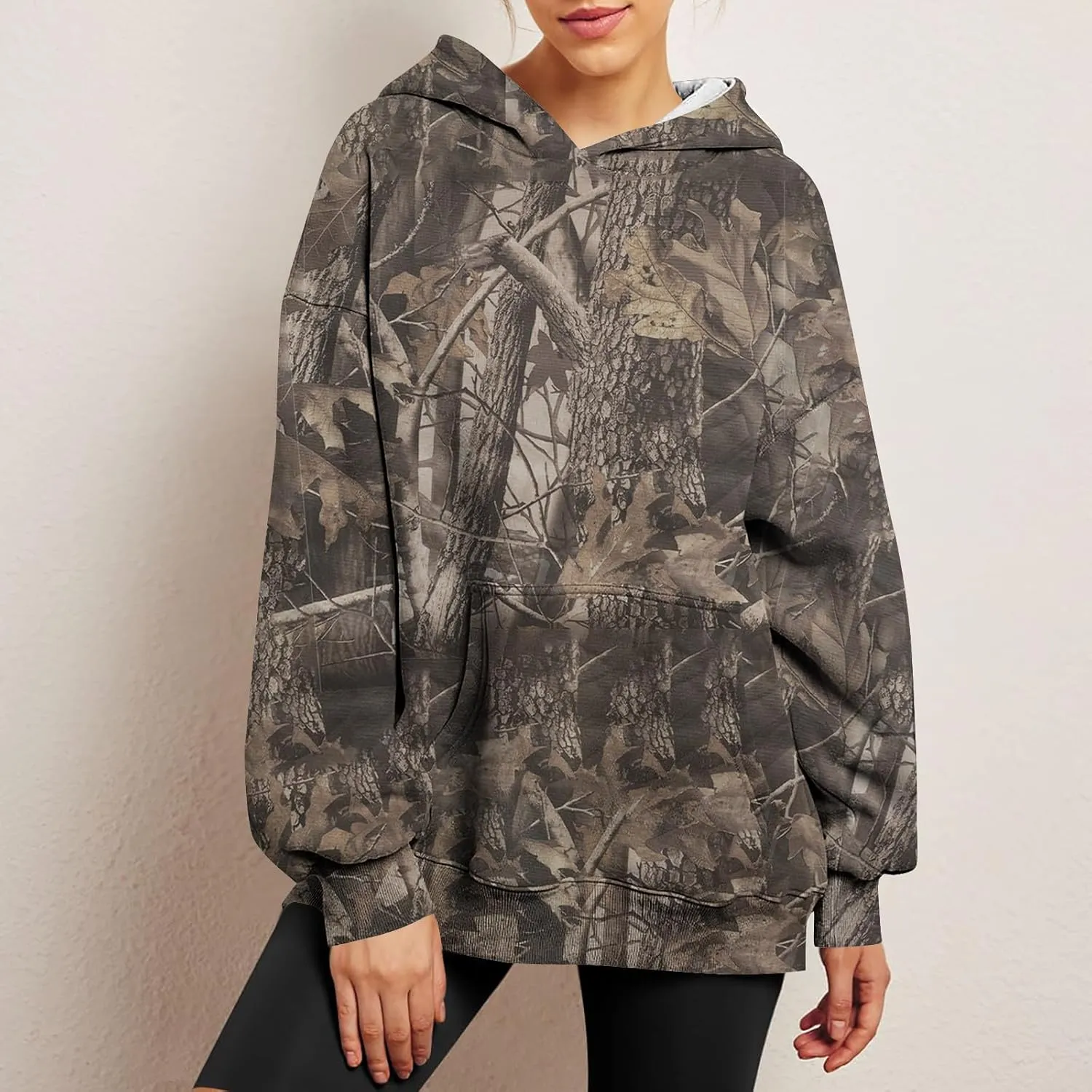 Women Camo Hoodie Maple-Leaf Print Oversized Sweatshirt Y2K Fall Fleece Hooded Sweatshirts With Kangaroo Pocket